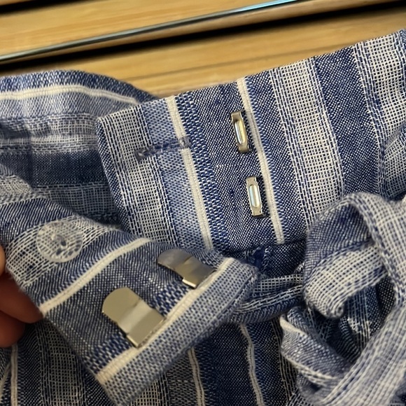 H&M- shorts -blue and white striped shorts size 8 (runs a little small) - Picture 2 of 3